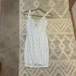 Breath taking teen dress!